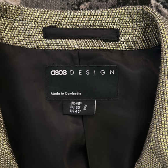 ASOS metallic gold cropped jacket - Picture 3 of 3